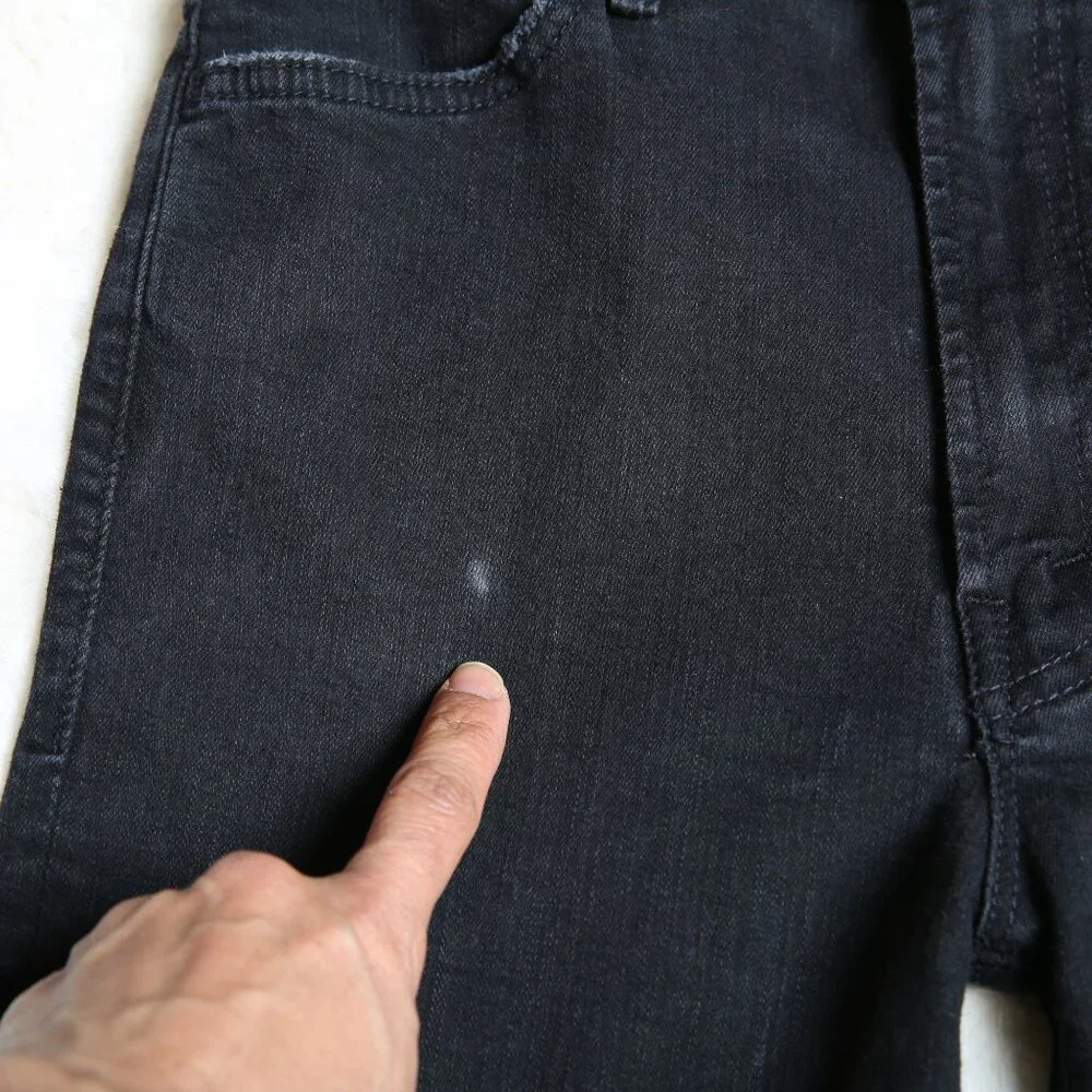 MOTHER The Hustler Ankle Fray Hi-Rise Not Guilty Jeans Size 27 *FLAW*